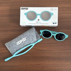IZIPIZI Kids Sun Baby Sunglasses in Light Turquoise
